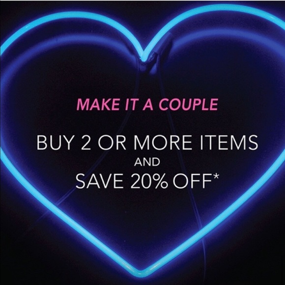 New In Box Becca x Chrissy Teigen Bronze & Glow - Picture 16 of 16